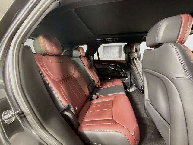 New 2026 Land Rover Range Rover Sport Dynamic SE AWD/4WD image 29