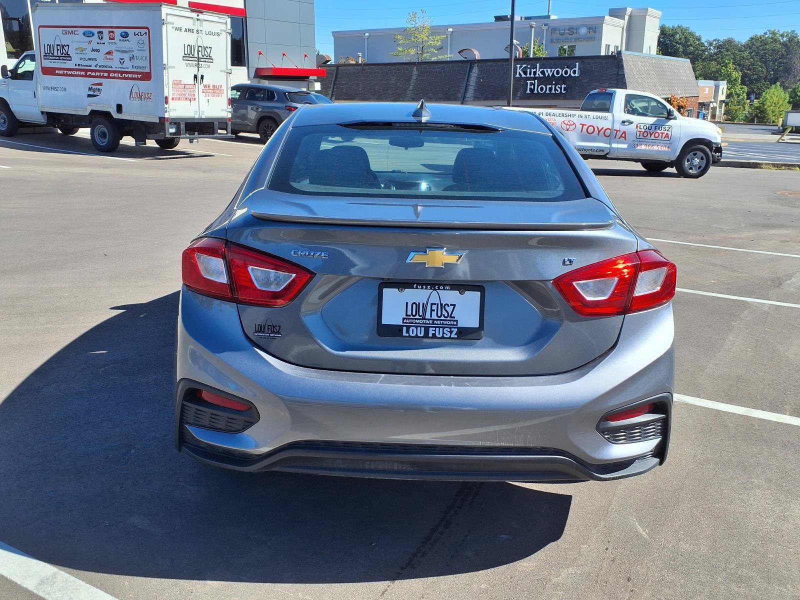 Used 2018 Chevrolet Cruze LT w/ Convenience Package FWD image 23