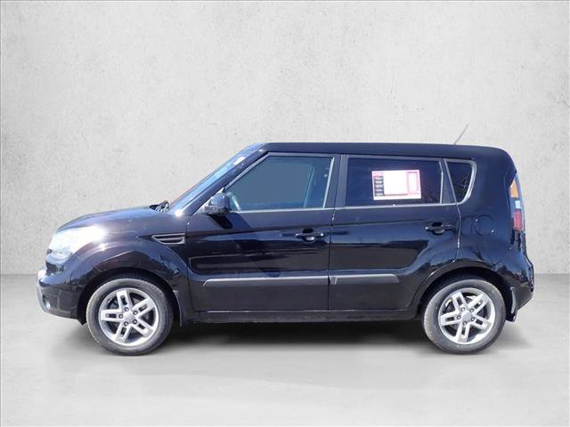 Used 2011 Kia Soul + w/ Audio Pkg image 2
