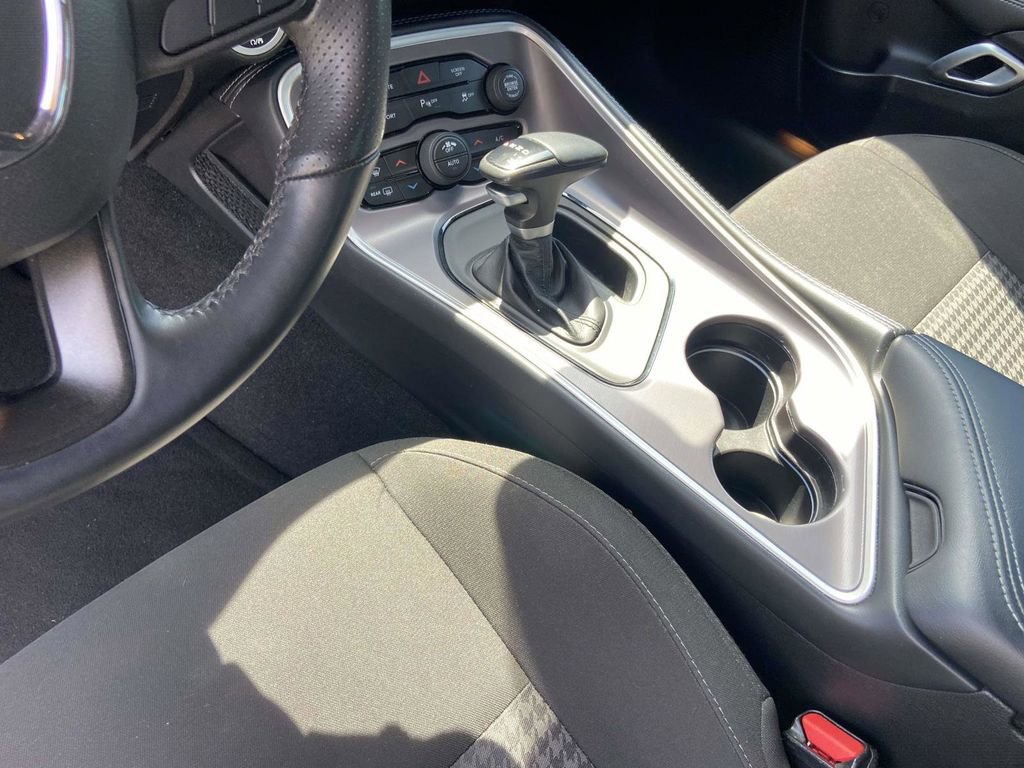 Used 2022 Dodge Challenger R/T w/ Blacktop Package image 22