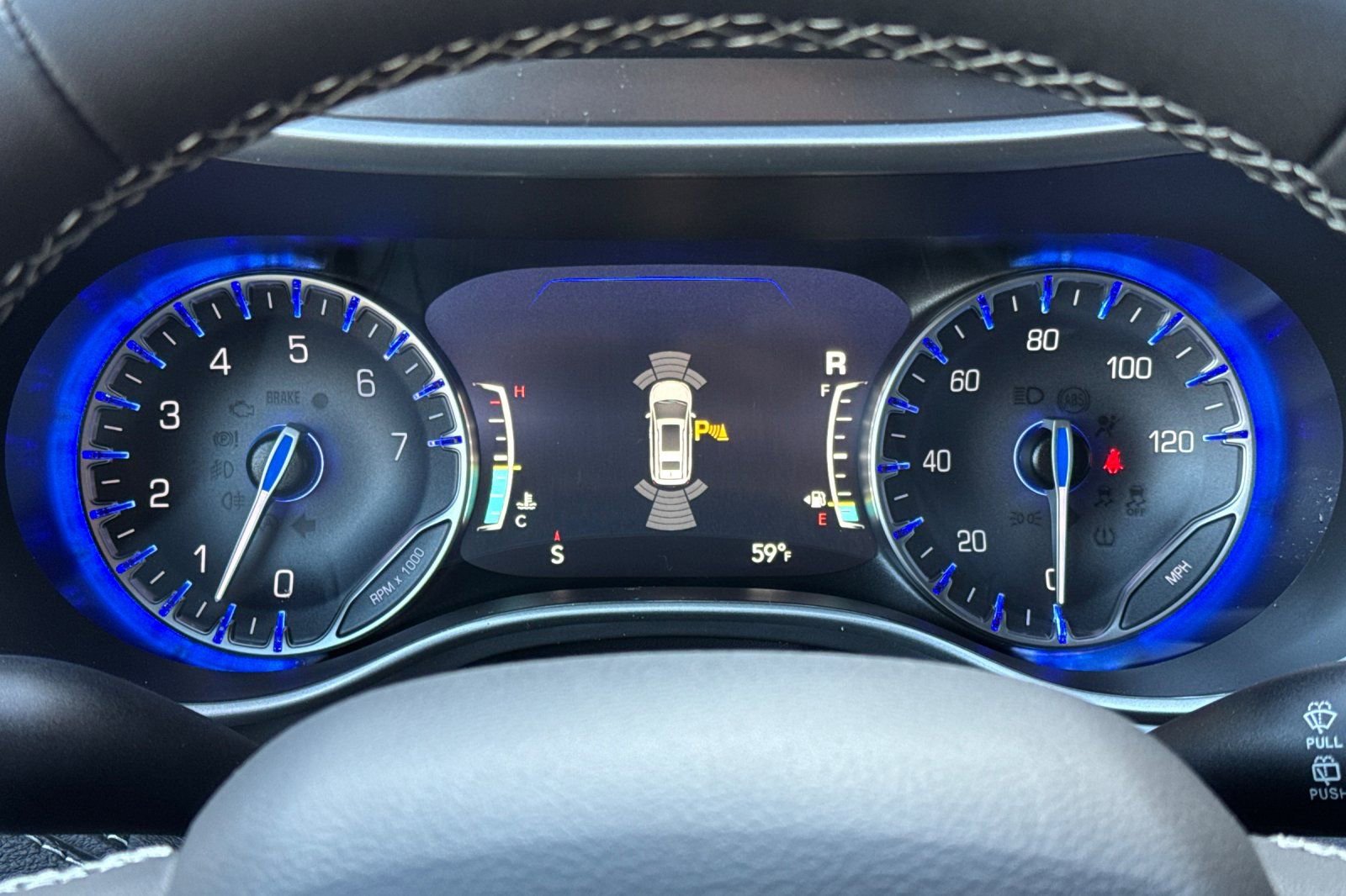 New 2026 Chrysler Pacifica Select image 24