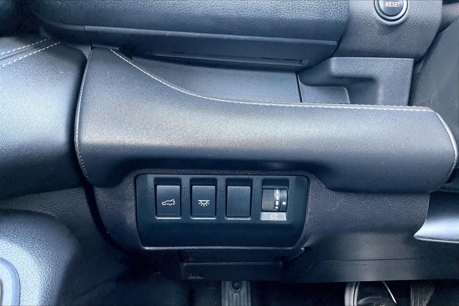 Used 2023 Subaru Ascent Limited w/ Technology Package AWD/4WD image 34