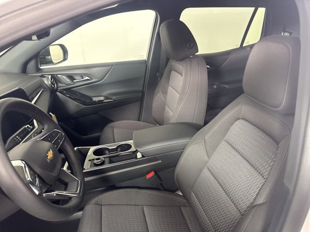 New 2026 Chevrolet Equinox LT w/ Safety and Technology Package FWD image 25