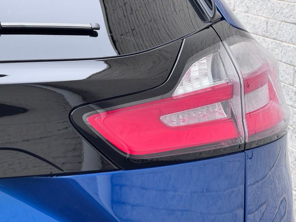 Certified 2024 Ford Edge SE image 12