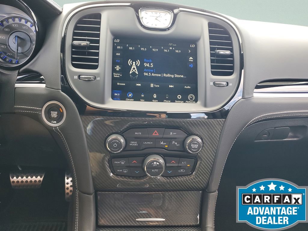 Used 2023 Chrysler 300 C image 31