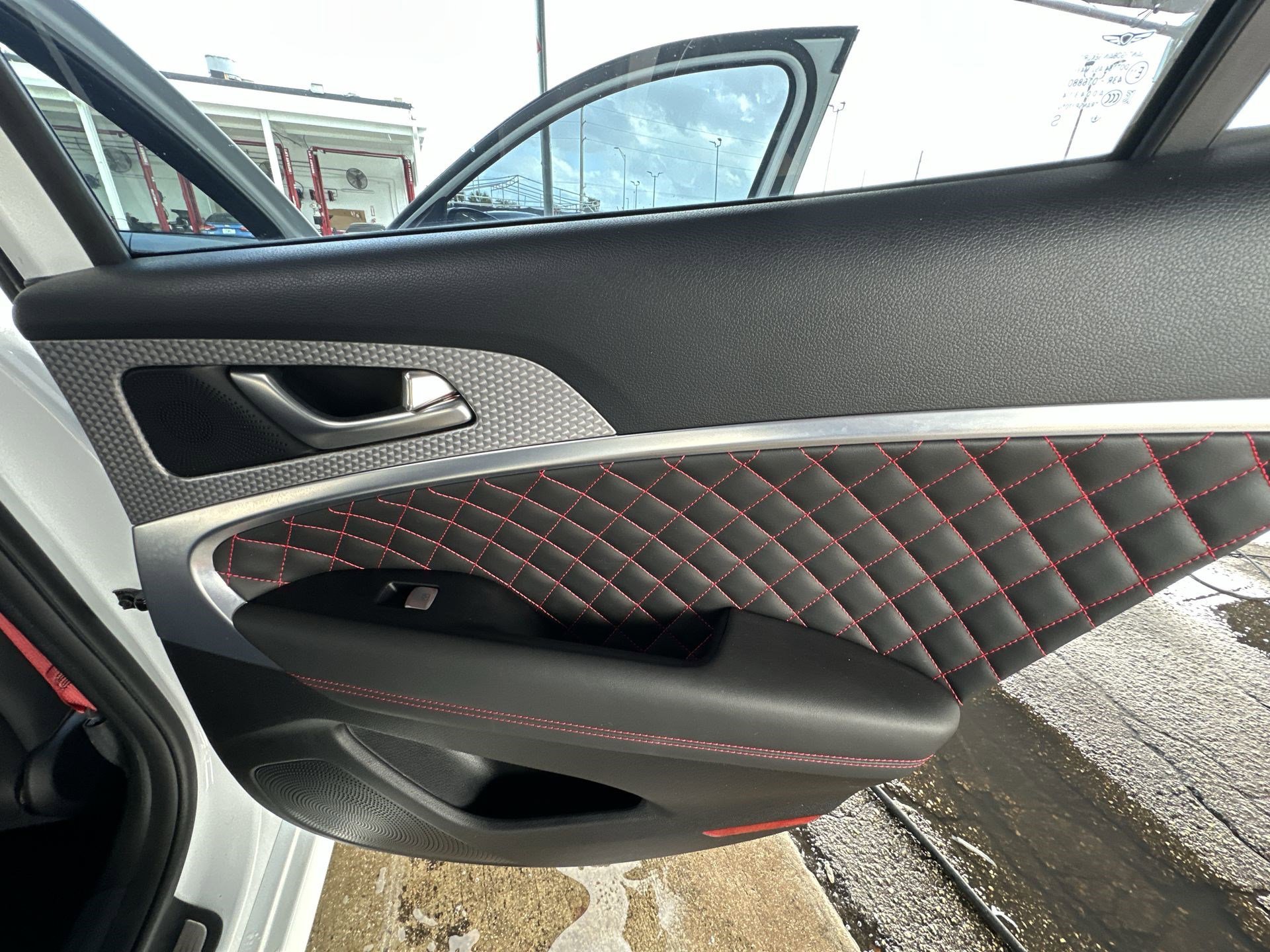 Used 2023 Genesis G70 3.3T w/ Sport Prestige Package image 32