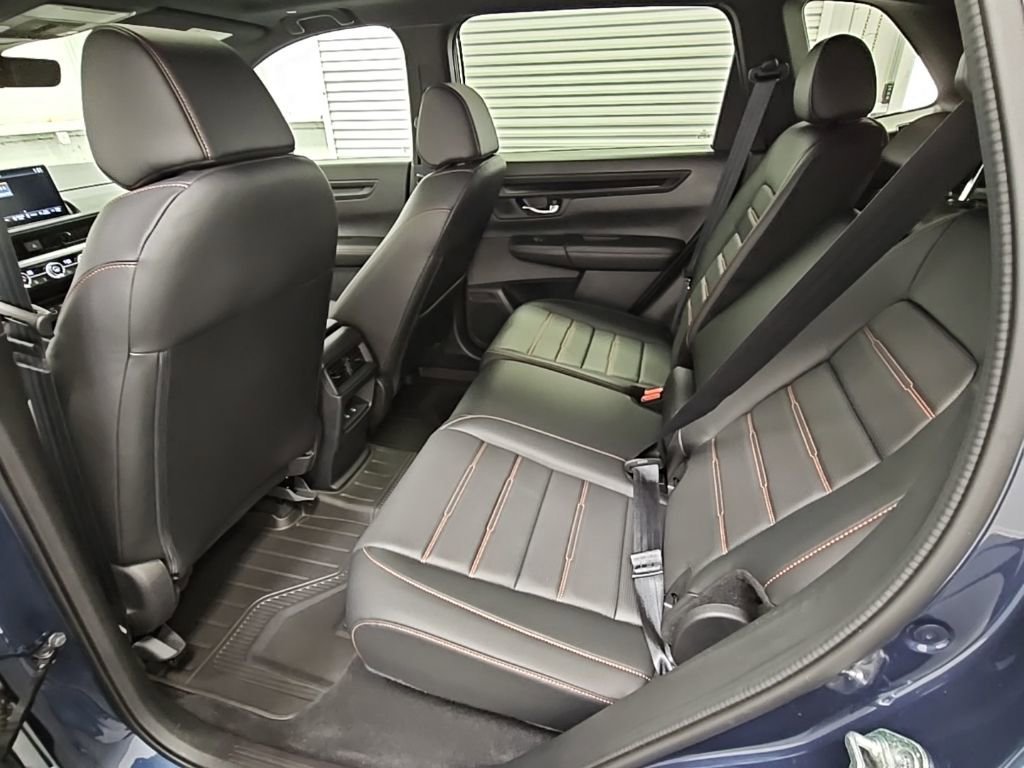 Used 2025 Honda CR-V Sport-L image 32