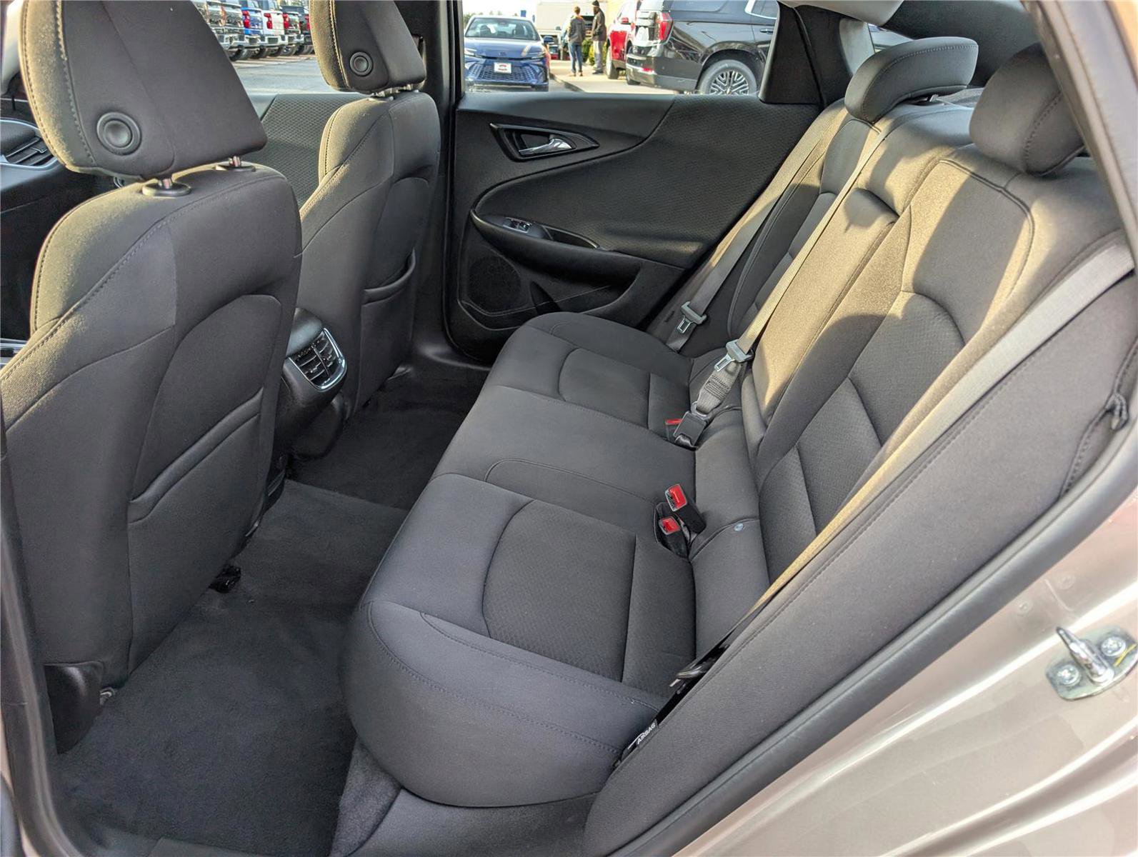 Used 2022 Chevrolet Malibu LT image 15