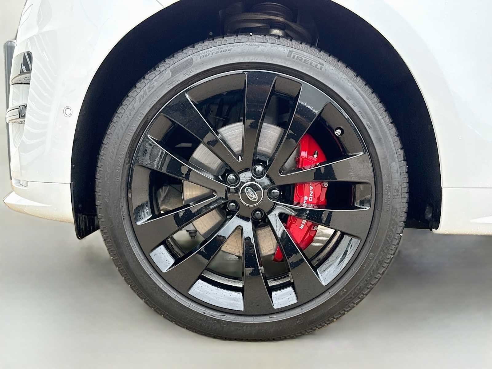 Certified 2025 Land Rover Range Rover Sport Dynamic SE AWD/4WD image 6