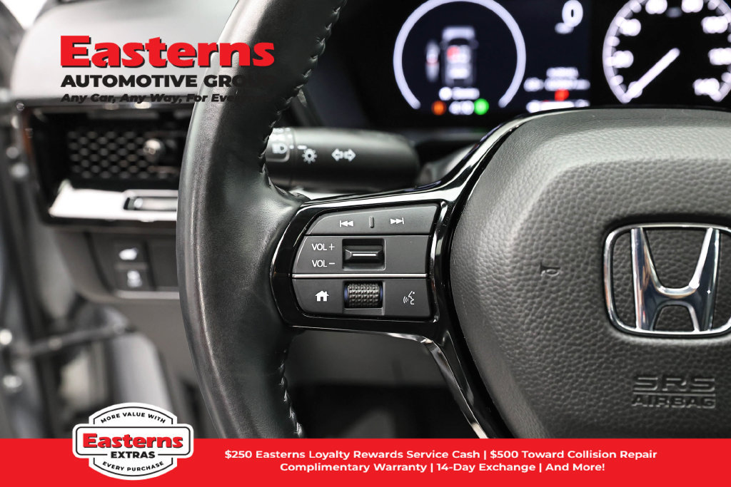 Used 2025 Honda CR-V EX-L image 16