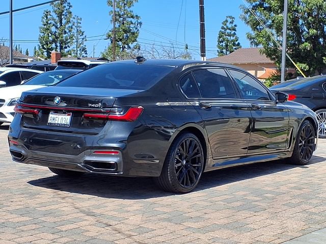 Used 2020 BMW 740i w/ M Sport Package image 5