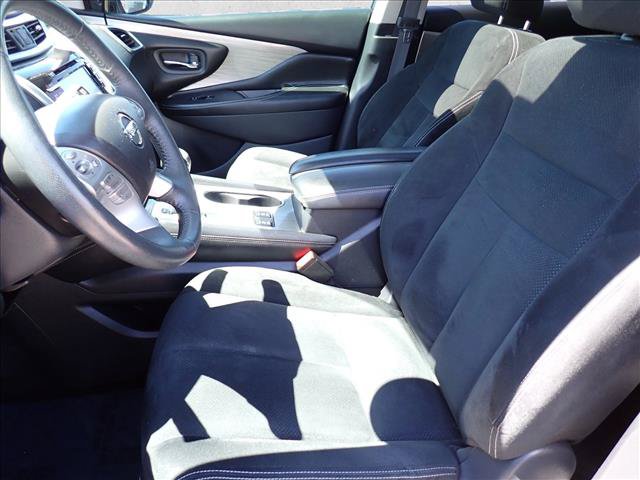 Used 2018 Nissan Murano SV w/ Premium Package FWD image 12