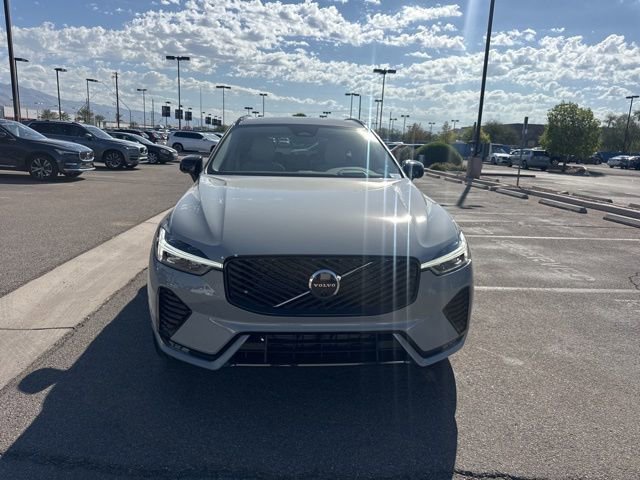 New 2026 Volvo XC60 B5 Ultra w/ Protection Package Premier image 2