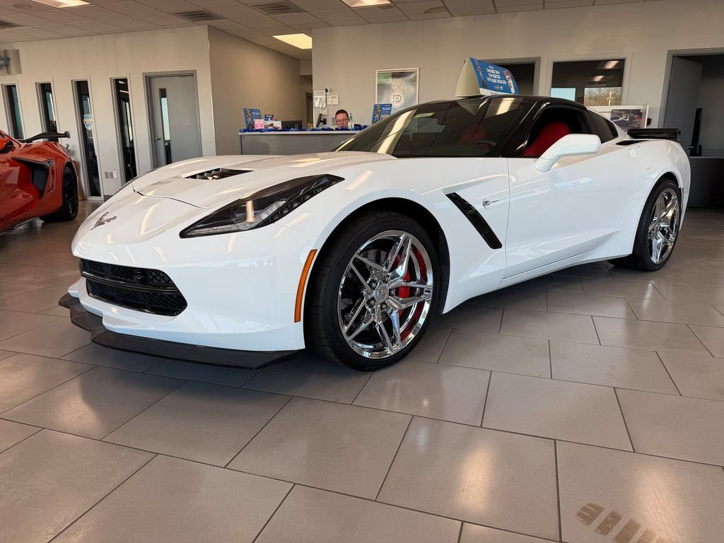 Used 2016 Chevrolet Corvette Stingray Coupe w/ 2LT Preferred Equipment Group RWD image 27