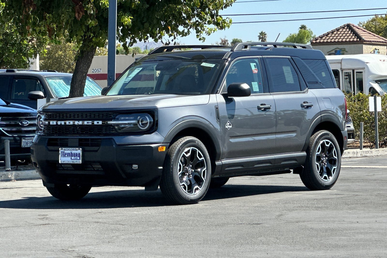 New 2025 Ford Bronco Sport Outer Banks image 8