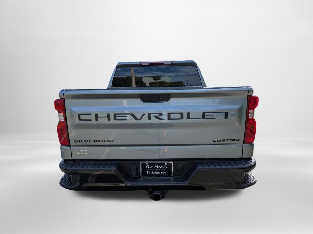 Used 2024 Chevrolet Silverado 1500 Custom Trail Boss w/ LPO, Dark Essentials Package image 5