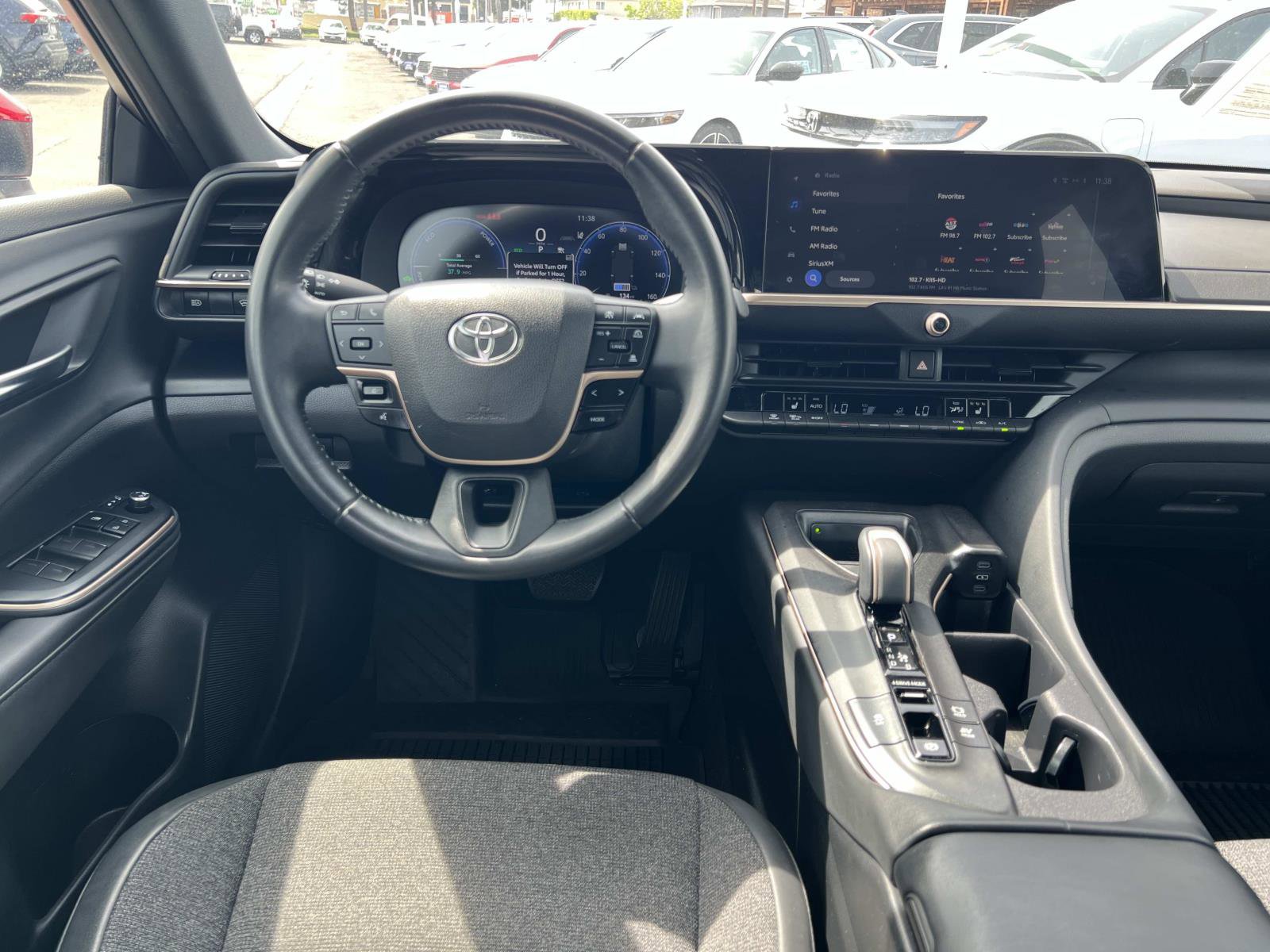 Used 2023 Toyota Crown XLE image 7
