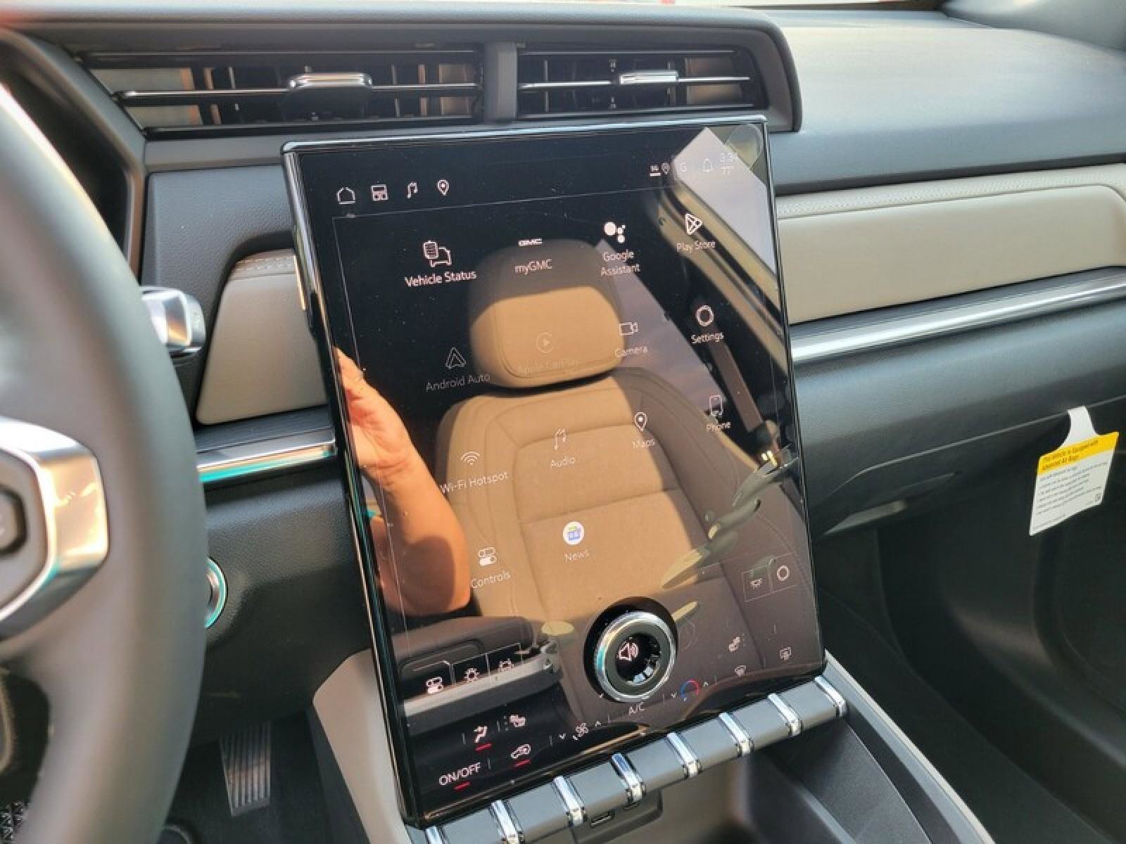 New 2026 GMC Terrain Elevation image 21