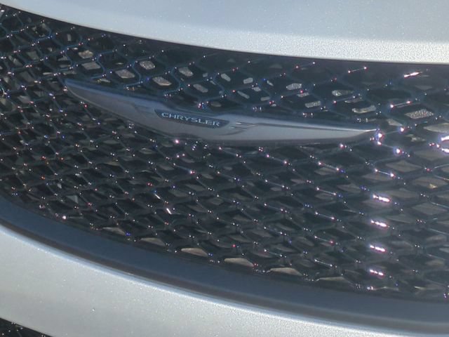 New 2026 Chrysler Pacifica Select w/ S Appearance Package FWD image 24