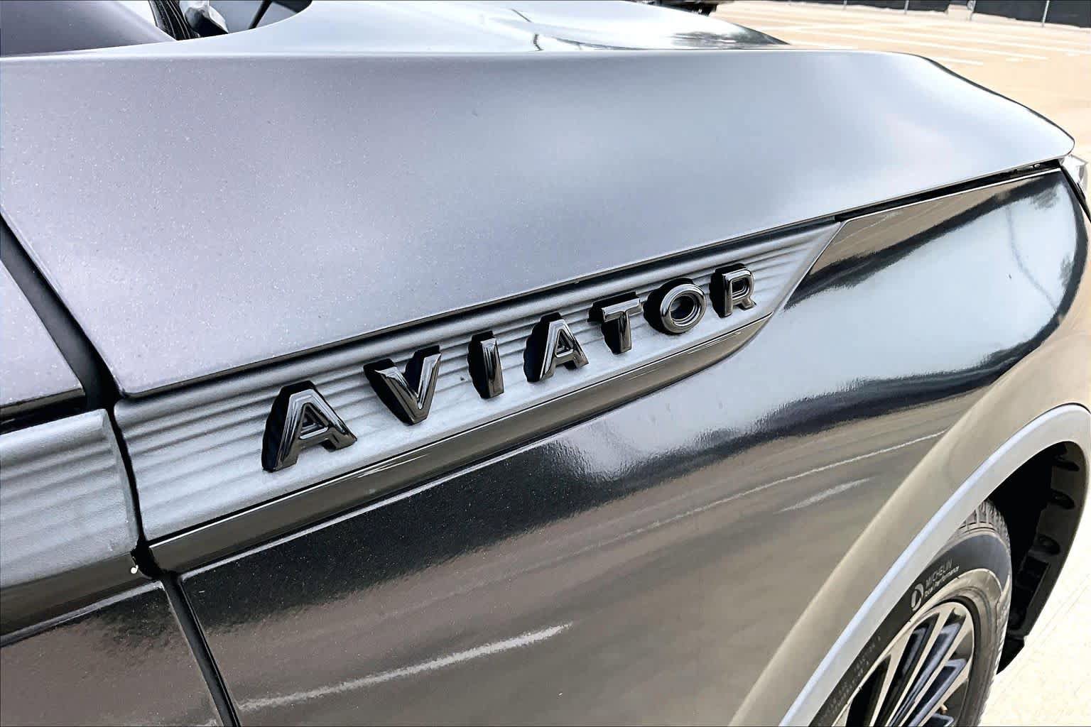 Used 2020 Lincoln Aviator Reserve w/ Equipment Group 201A RWD image 28