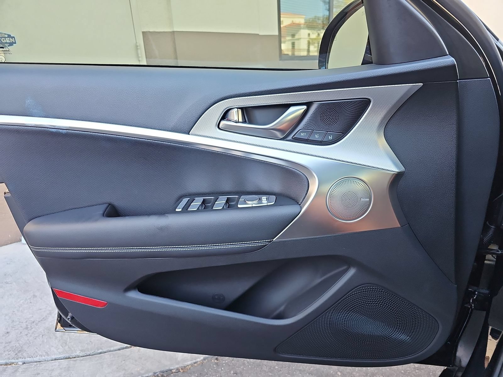 Certified 2026 Genesis G70 2.5T Prestige RWD image 28