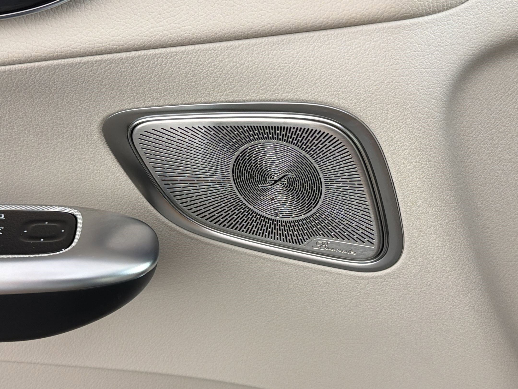 Used 2023 Mercedes-Benz GLC 300 4MATIC image 22