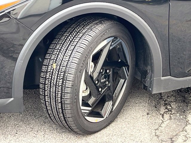 Certified 2025 Kia K4 EX FWD image 3