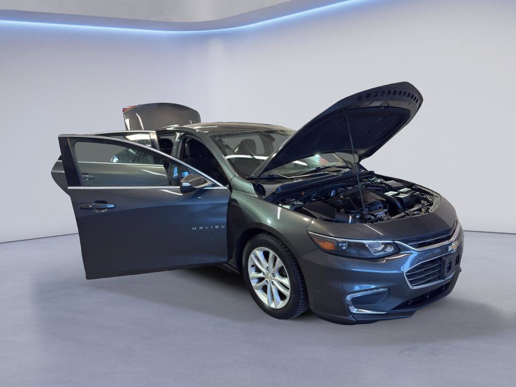 Used 2016 Chevrolet Malibu LT image 8