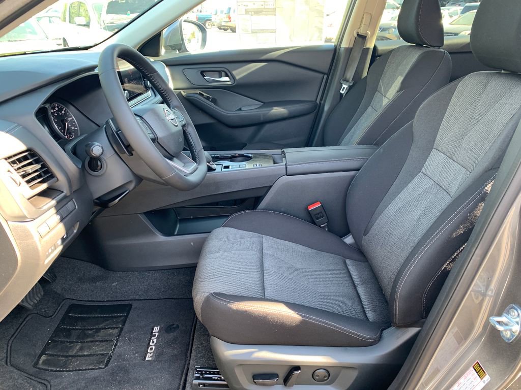 New 2026 Nissan Rogue SV image 19