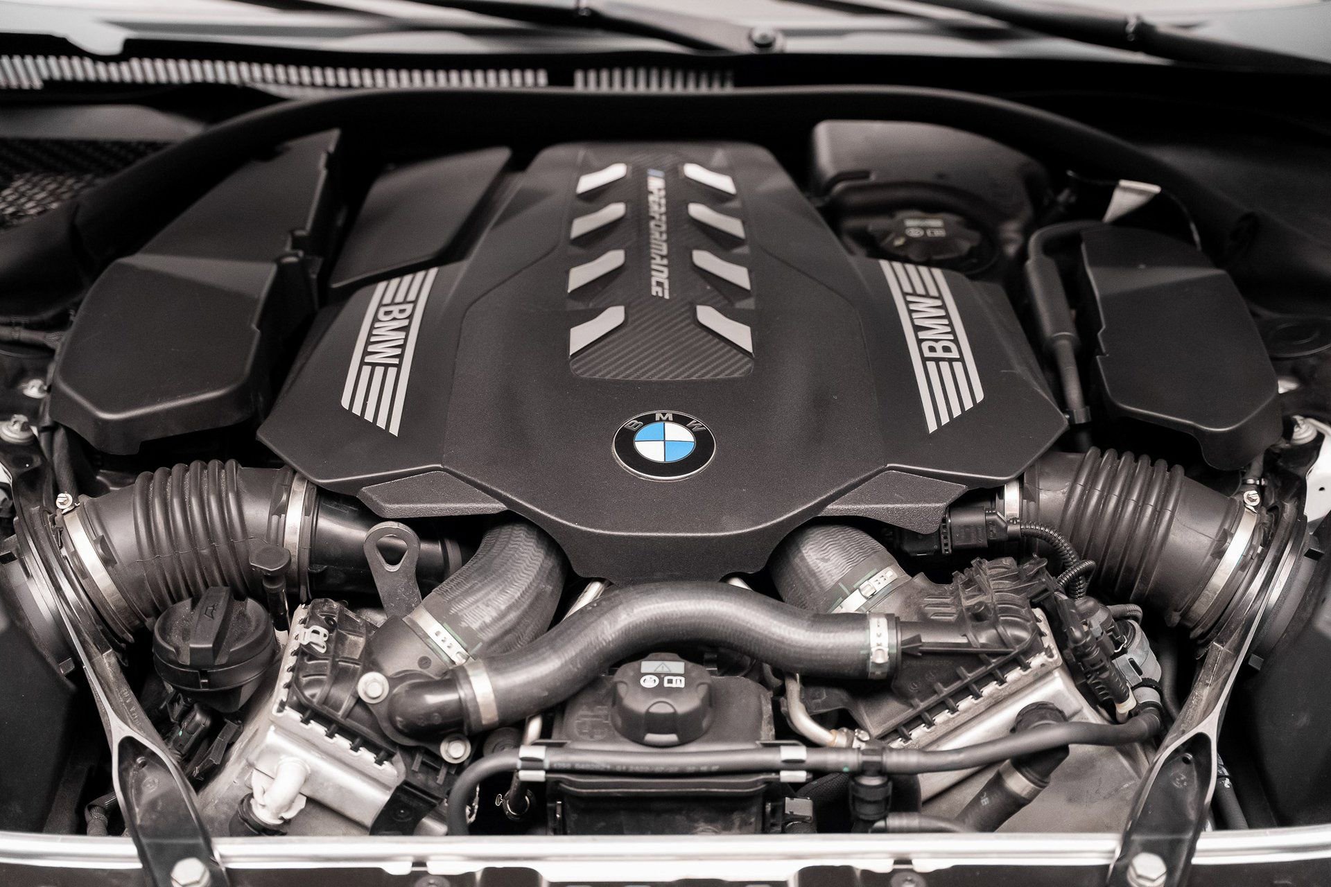 Used 2023 BMW M850i xDrive Coupe w/ M Sport Professional Package image 72