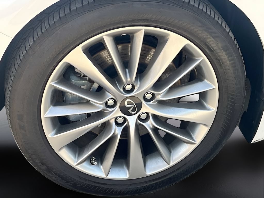 Used 2024 INFINITI Q50 Luxe w/ Cargo Package RWD image 32
