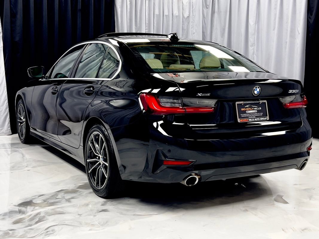Used 2021 BMW 330i xDrive Sedan w/ Convenience Package image 8