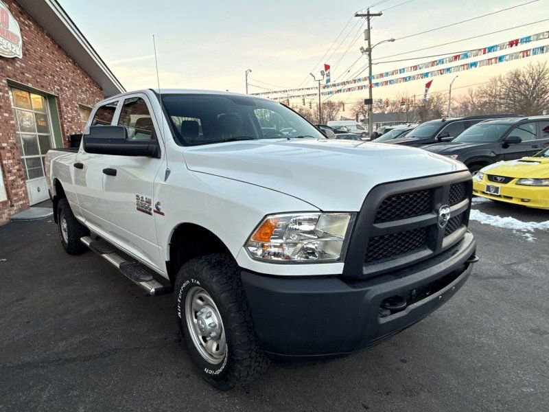 Used 2014 RAM 2500 Tradesman image 3