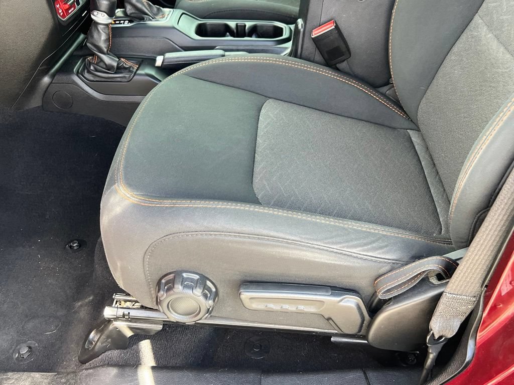 Used 2021 Jeep Gladiator Mojave AWD/4WD image 27
