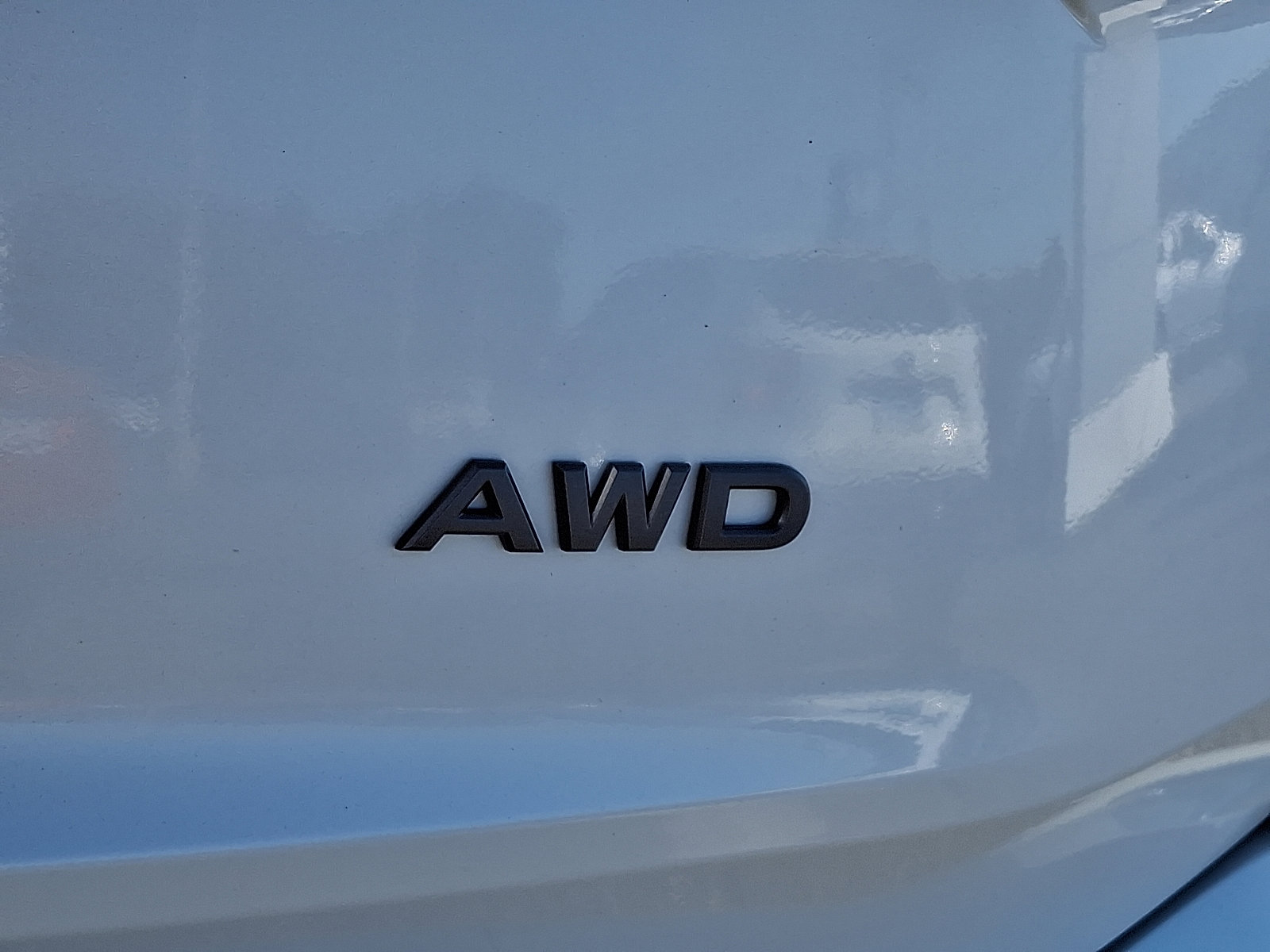 Certified 2025 Nissan Rogue SV image 32