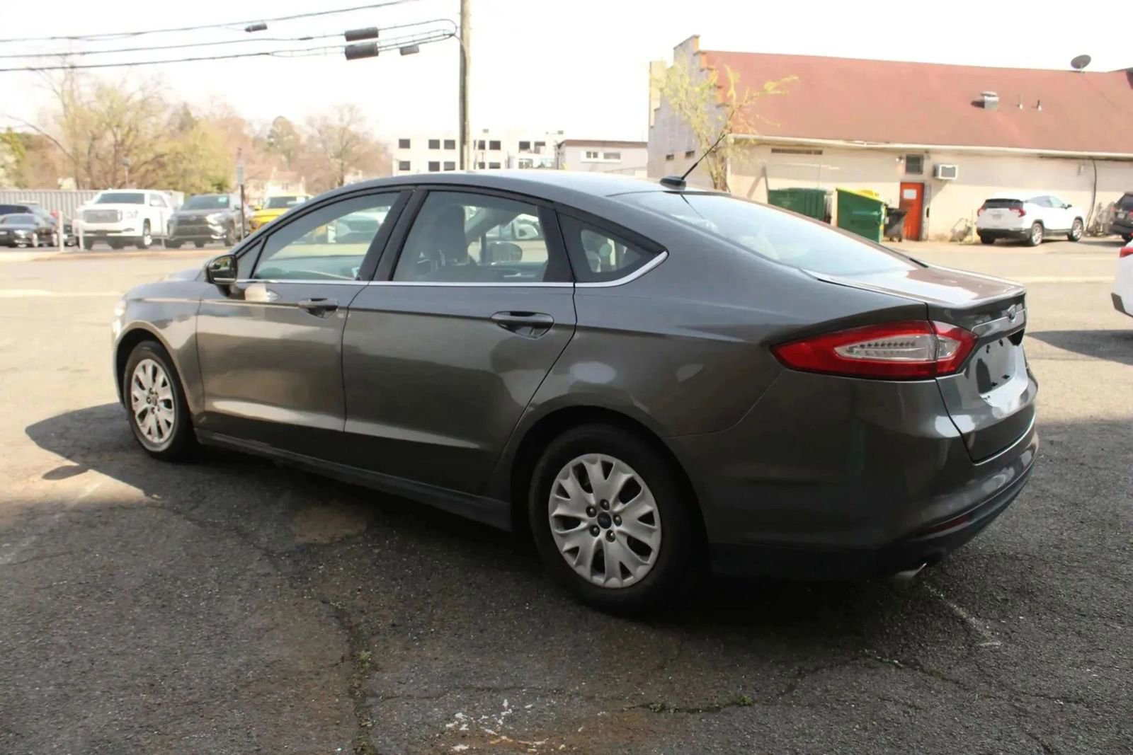 Used 2014 Ford Fusion S FWD image 6
