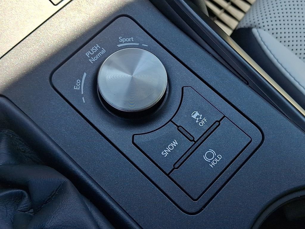 Used 2025 Lexus IS 350 F Sport w/ Navigation Package AWD/4WD image 26
