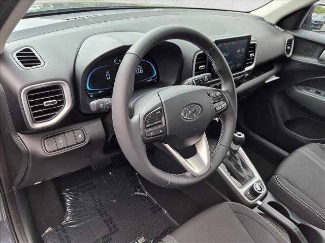 New 2026 Hyundai Venue SEL FWD image 11