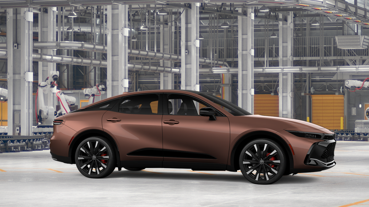 New 2027 Toyota Crown Platinum AWD/4WD image 13