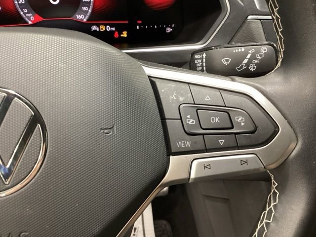 Certified 2023 Volkswagen Tiguan SE R-Line AWD/4WD image 21