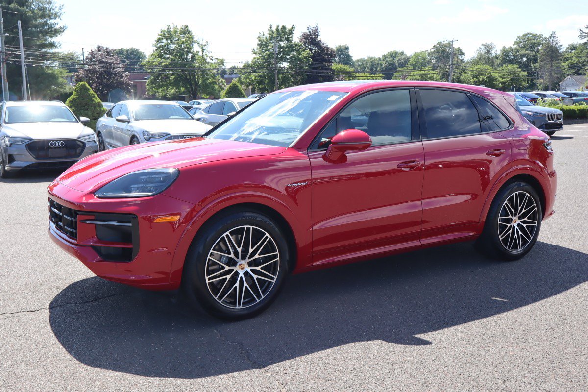 Used 2025 Porsche Cayenne E-Hybrid