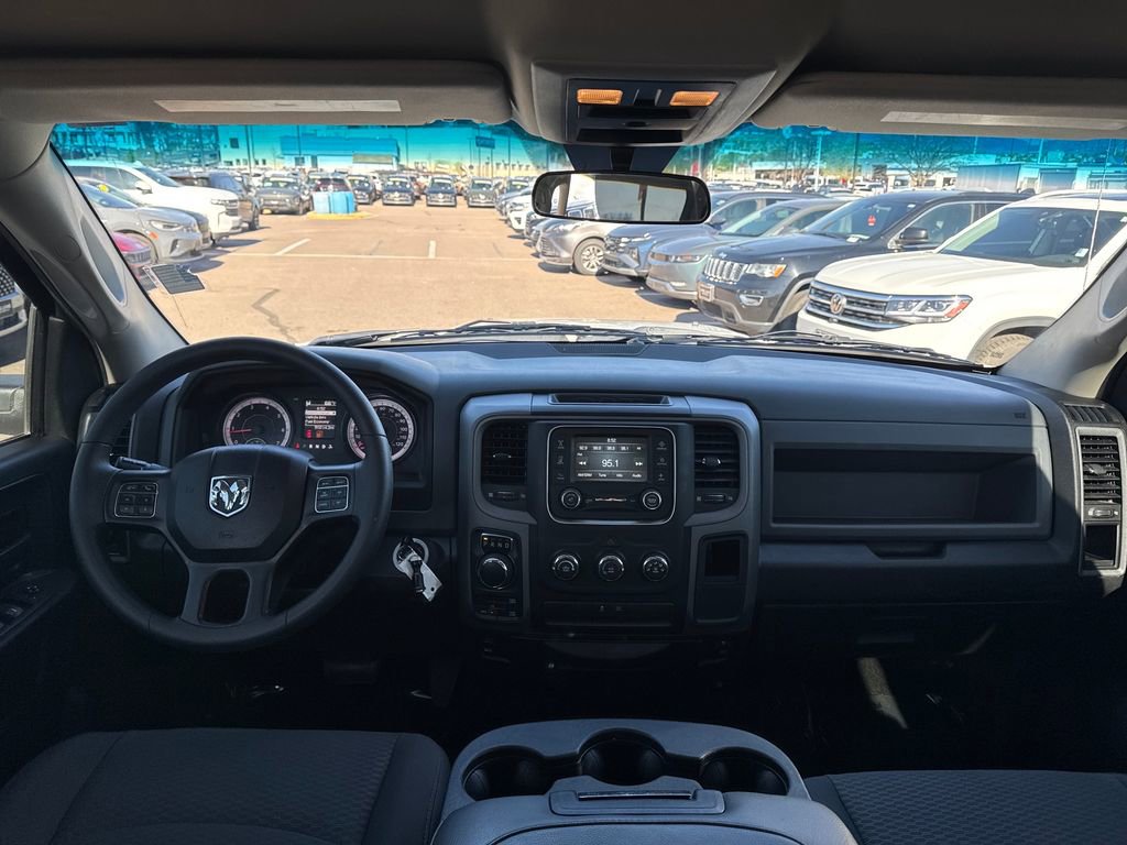 Used 2019 RAM 1500 Tradesman w/ Tradesman SXT Package AWD/4WD image 30