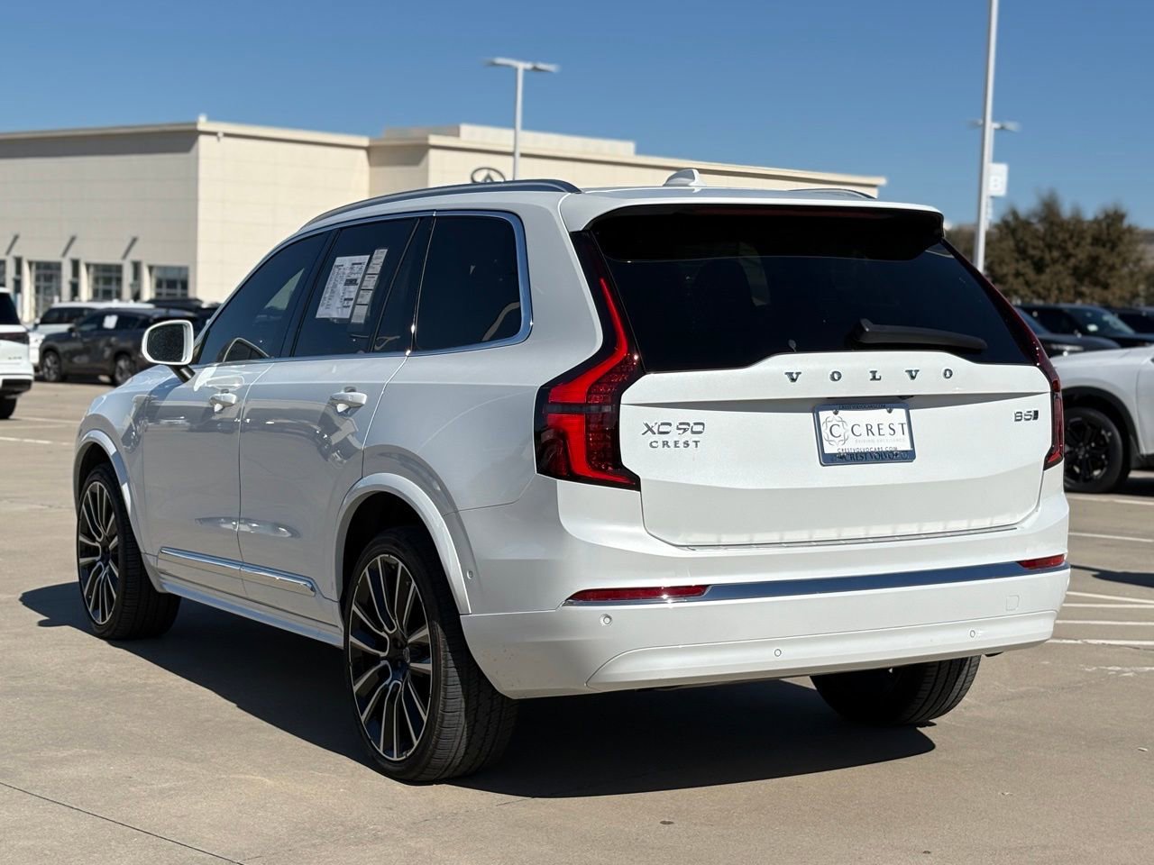 New 2026 Volvo XC90 B5 Plus w/ Protection Package Premier image 5