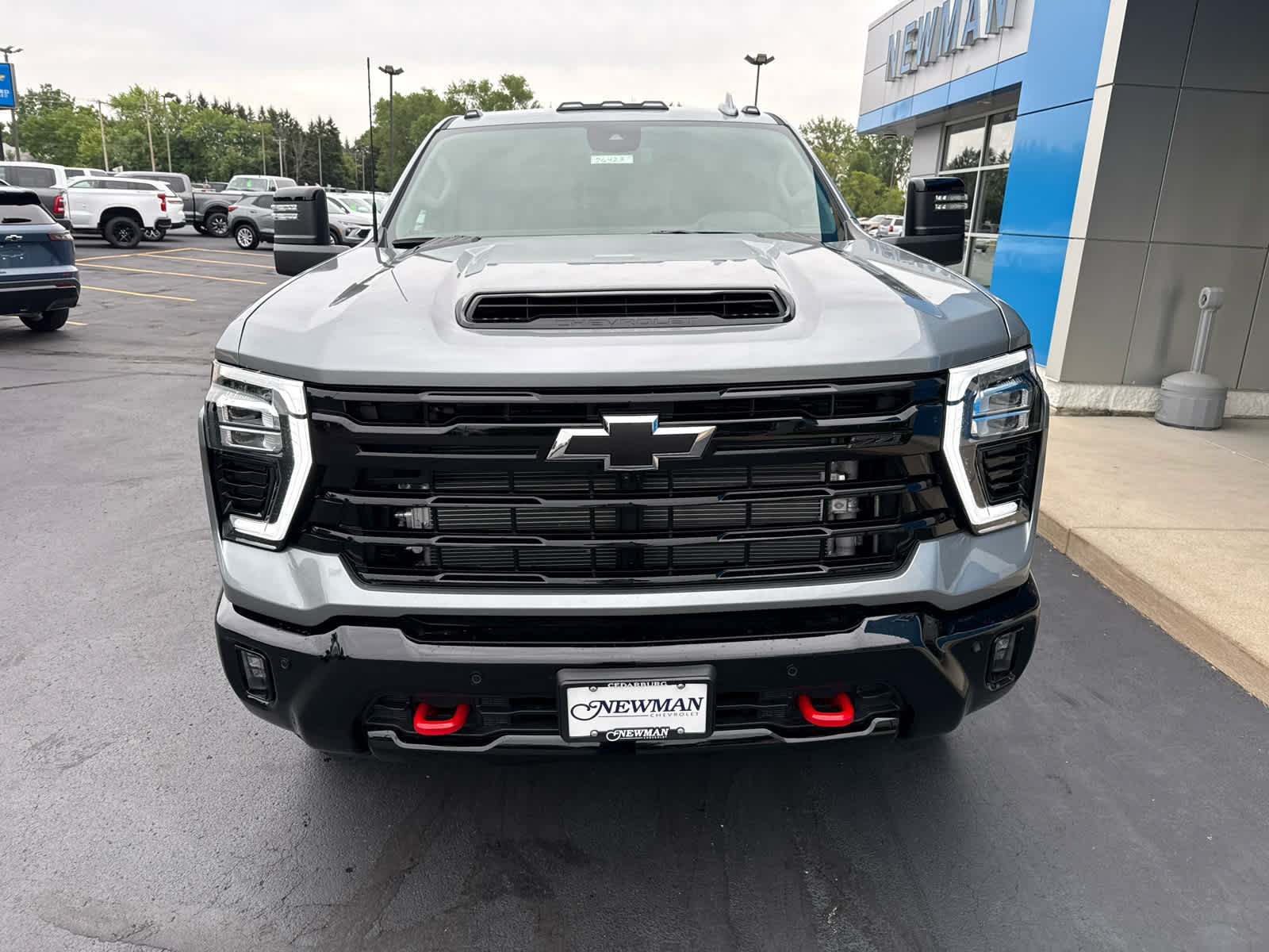 New 2026 Chevrolet Silverado 2500 LTZ w/ LTZ Plus Package AWD/4WD image 2
