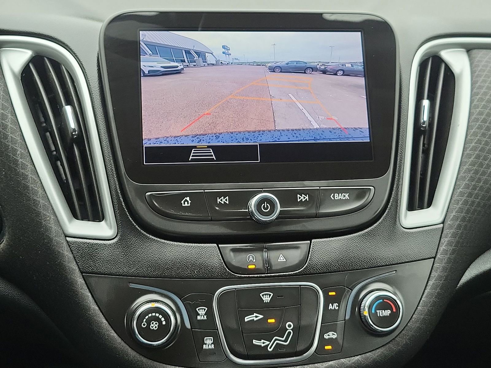 Used 2023 Chevrolet Malibu LS FWD image 14