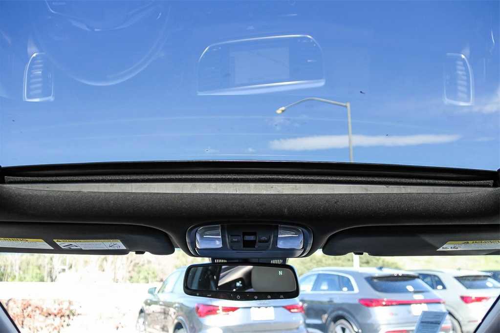 Used 2020 Kia Sportage SX image 12