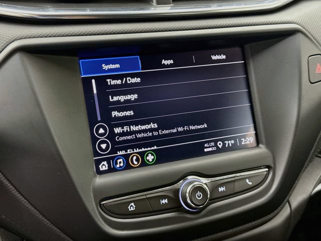 Used 2022 Chevrolet TrailBlazer LT w/ LPO, Blackout Package FWD image 14