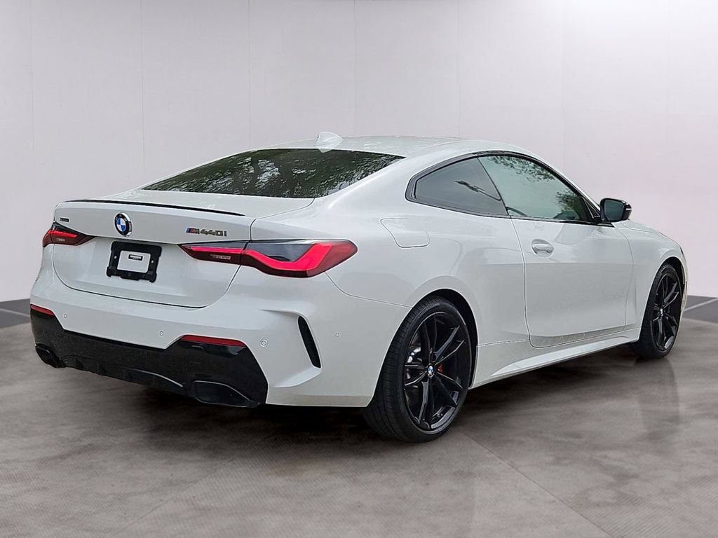 Used 2023 BMW 440i xDrive Coupe w/ Premium Package AWD/4WD image 7