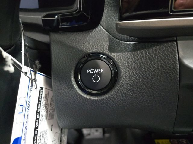 New 2026 Toyota Camry Hybrid w/ Multimedia Upgrade Package AWD/4WD image 29