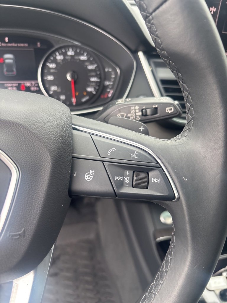 Used 2024 Audi Q5 2.0T Premium image 14